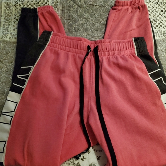 VS/PINK Sweatpants - Picture 3 of 4
